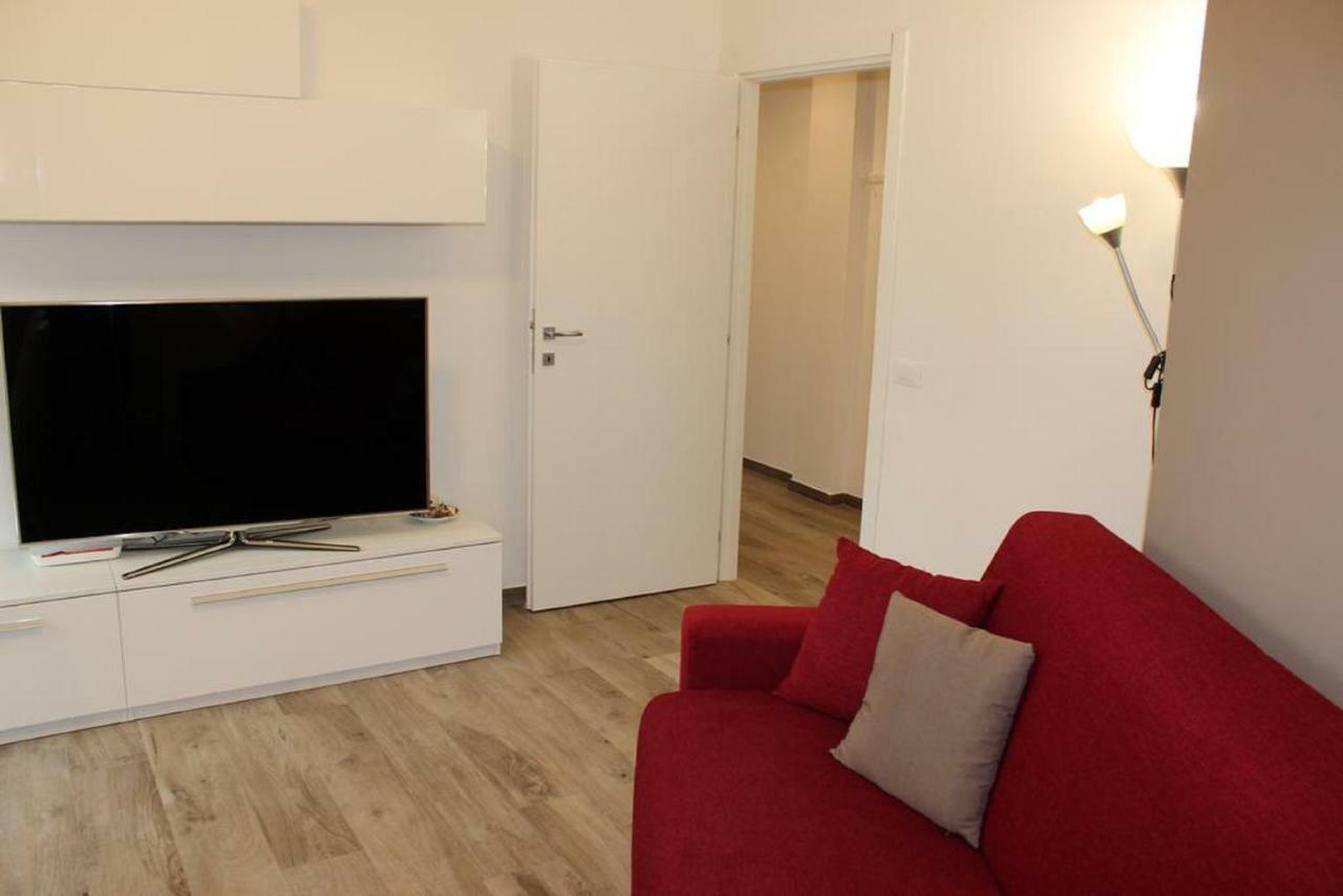 Light & Colours Apartment Bolonia Exterior foto