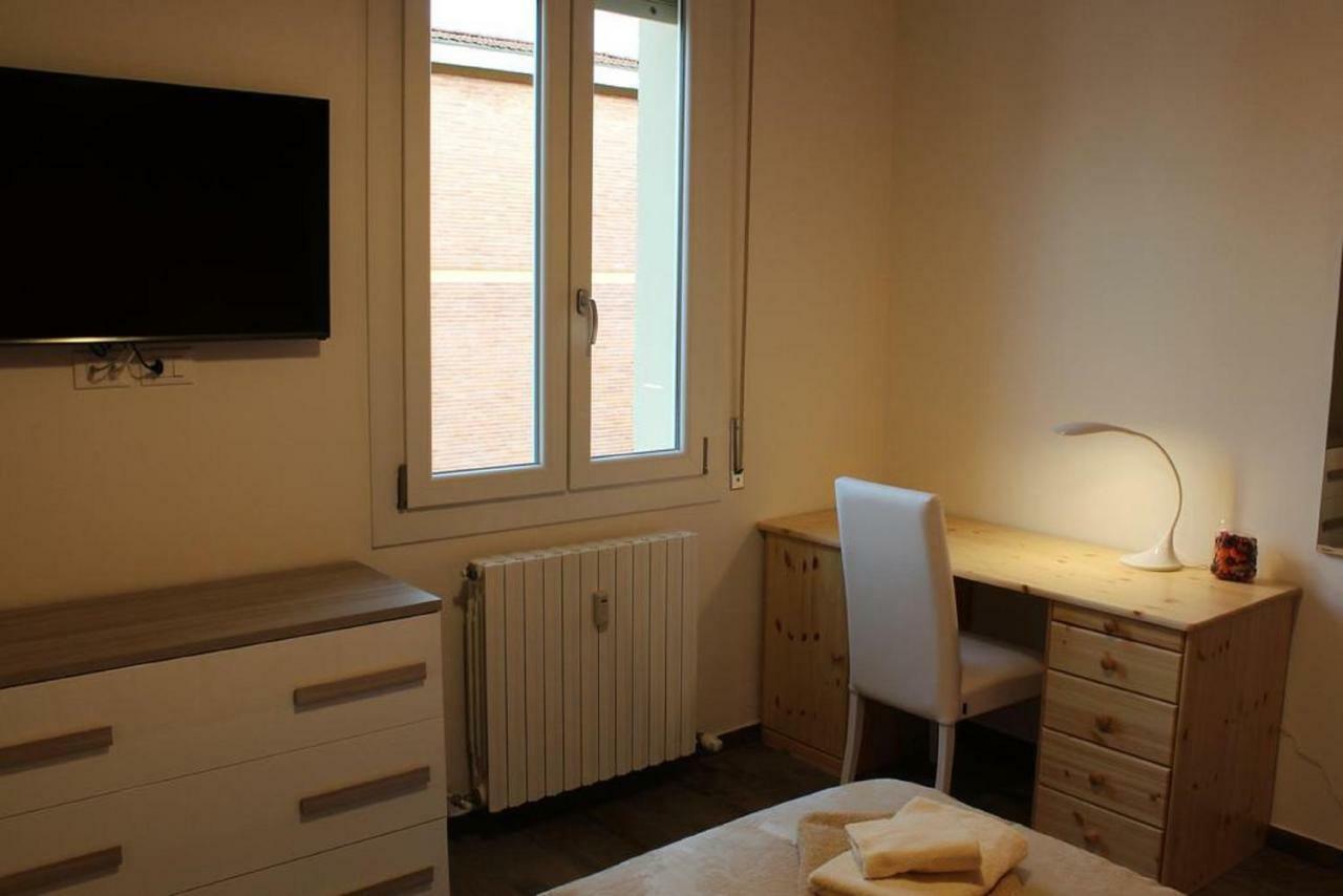 Light & Colours Apartment Bolonia Exterior foto
