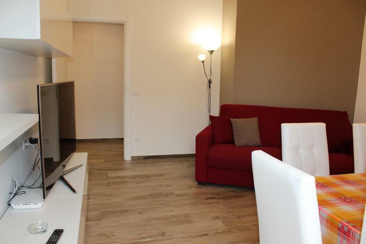 Light & Colours Apartment Bolonia Exterior foto