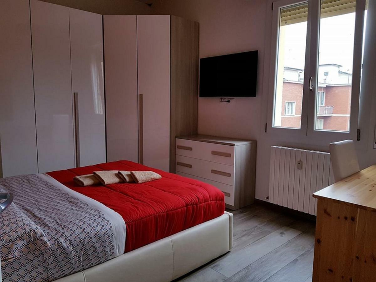 Light & Colours Apartment Bolonia Exterior foto